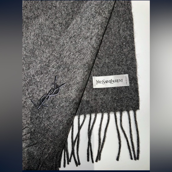 YSL Authentic Wool/cashmere Scarf - Picture 2 of 4